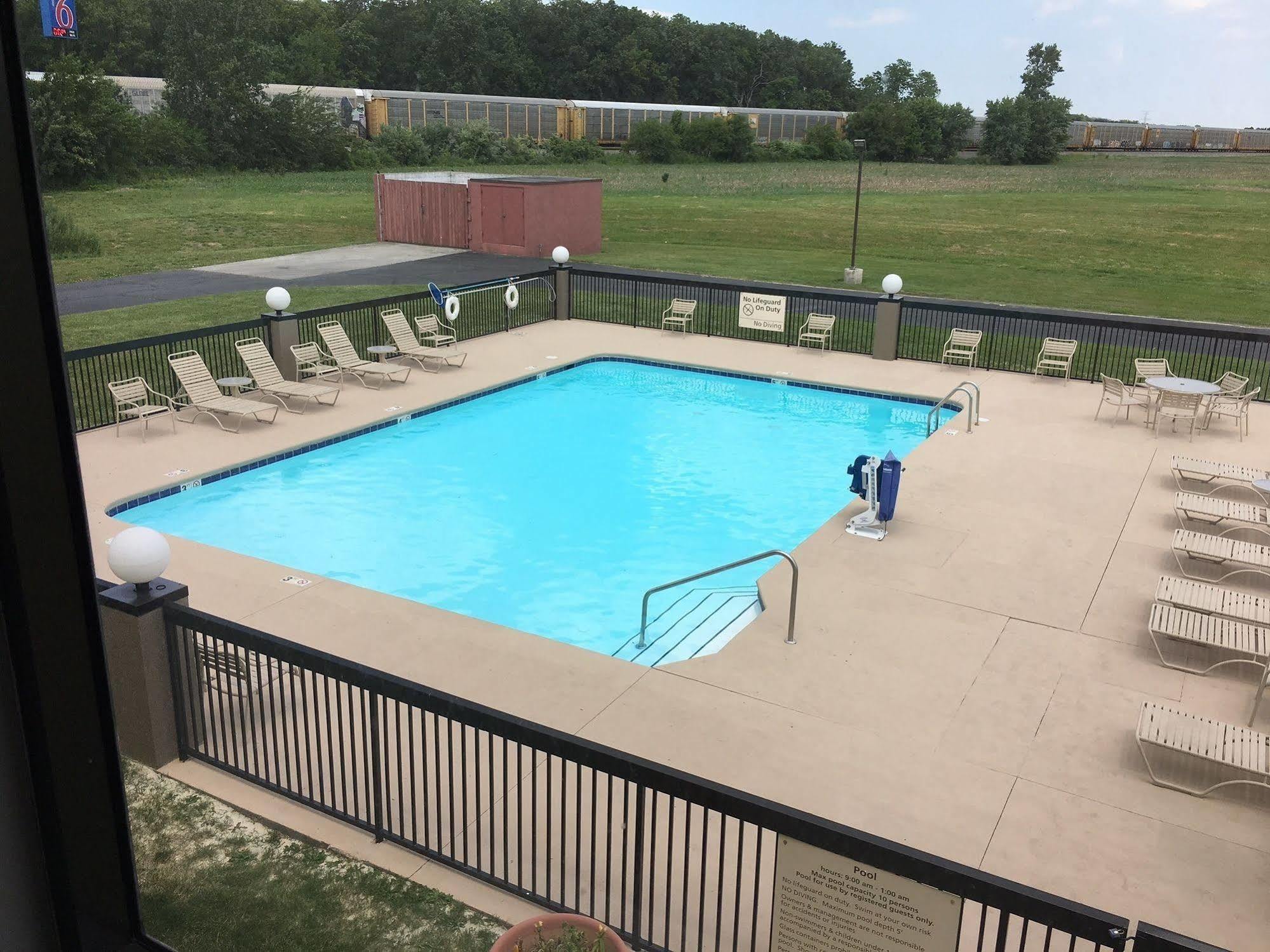 Country Inn & Suites By Radisson, Sandusky South, Oh Milan Esterno foto